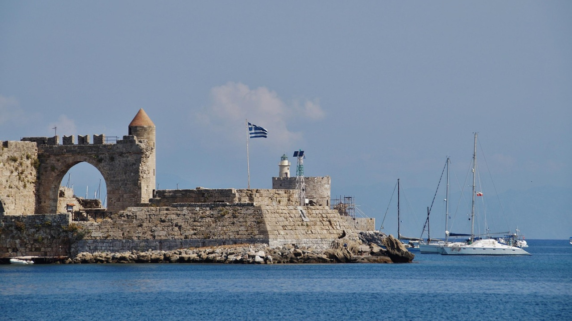 Круїз грецькими островами + відпочинок на морі у супроводі представника Феєрії