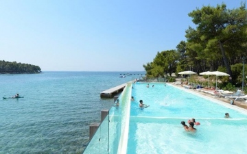 CRVENA LUKA HOTEL & RESORT 4*. Биоград-на-Мору