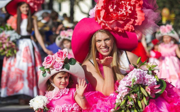 Фестиваль цветов на острове весны! Каникулы на Мадейре, скидка до 200 евро!