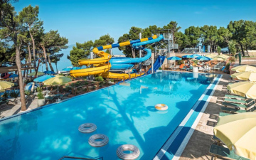 Ідеальна відпустка на морі з дітьми! Хорватія, Sunny Makarska - одна дата в сезоні, знижки до 100 євро