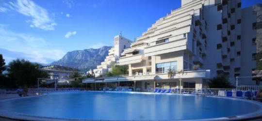  Valamar Meteor Hotel 4*. Макарска