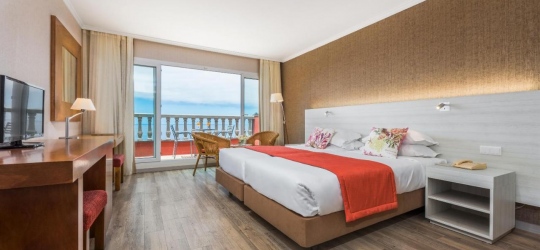 Enotel Baia do Sol 4* Понта-ду-Сол