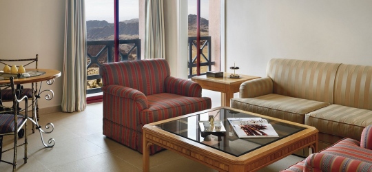 Mövenpick Nabatean Castle Hotel 5* Вади-Муса