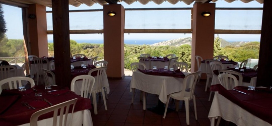 Club Esse Gallura Beach 3* (Альенту)