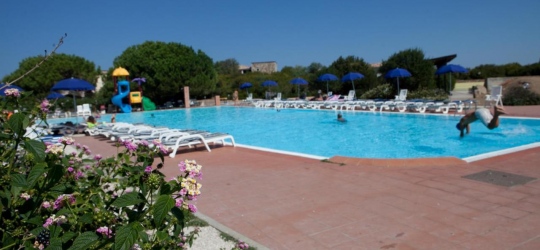 Club Esse Gallura Beach 3* (Альенту)