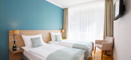 MEDOSZ HOTEL 3*, Будапешт